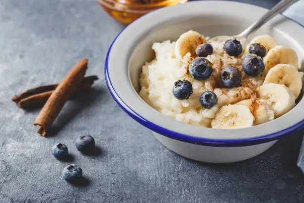 Honeycomb Cinnamon Porridge