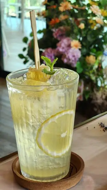 Honeycomb and Lemon
 Water